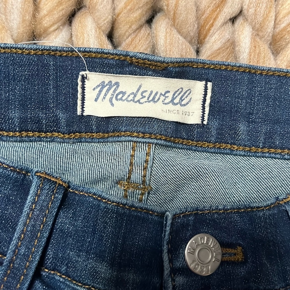 Madewell Jeans High Rise Skinny with no distressing